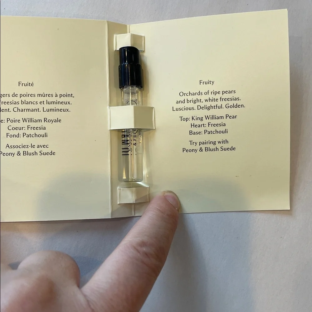 Jo Malone London English pear & freesia cologne sample size .05 Fl oz